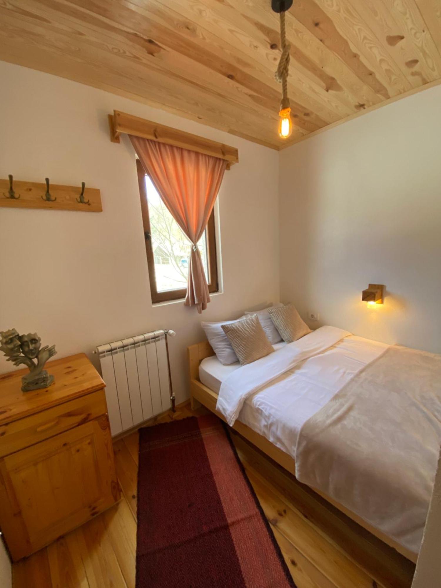 Villa Pahulja Rooms Kolašin Екстериор снимка